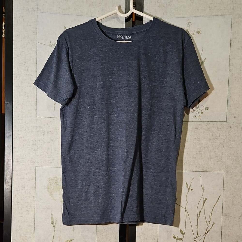 Galaxy By Harvic Gray Short Sleeve Tee